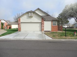 3023 N Bramblewood St, Wichita, KS 67226