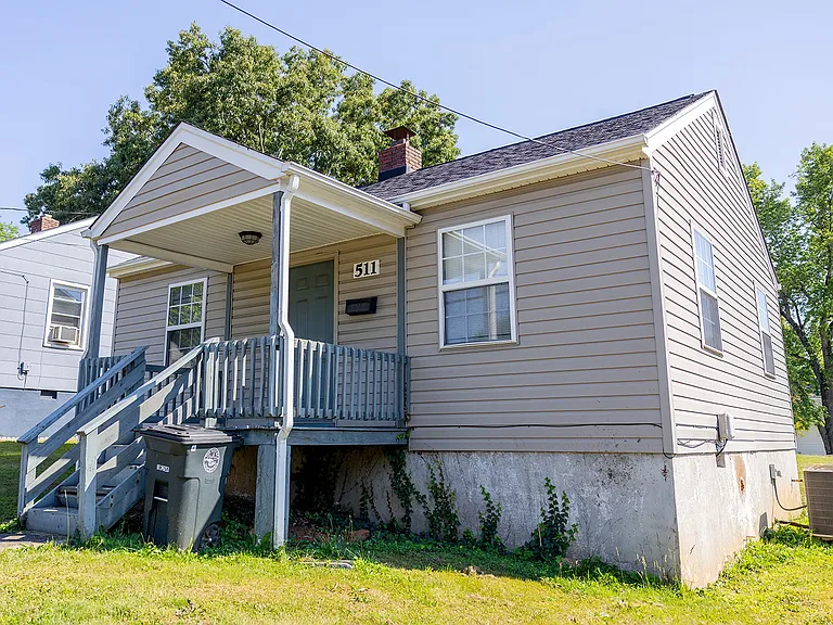 511 Blue Ridge St — Photo 3
