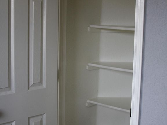 5th image of 6712 Serena Ln