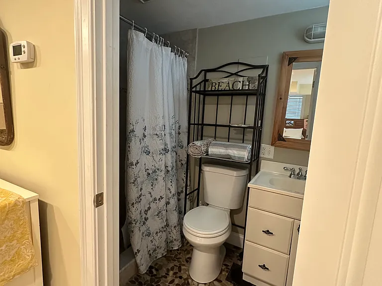 7 Libby Ave — Photo 6