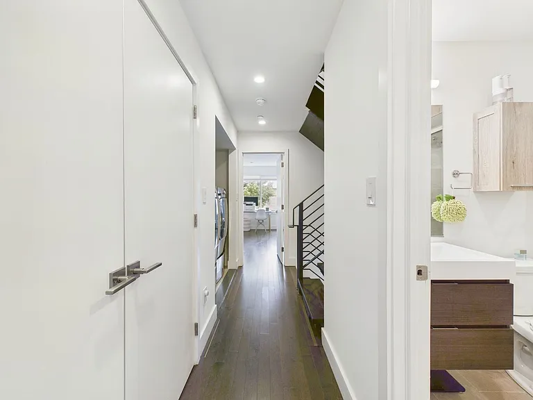 1335 S Garnet St — Photo 41