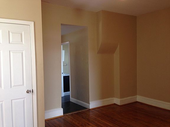2nd image of 3419 Iowa Ave #2F