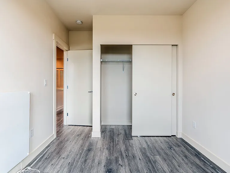 Skyridge Townhouses — Photo 54