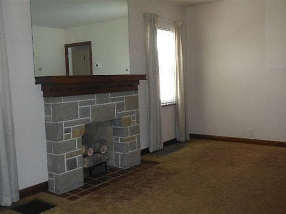 2nd image of 4242 Blaney Ave