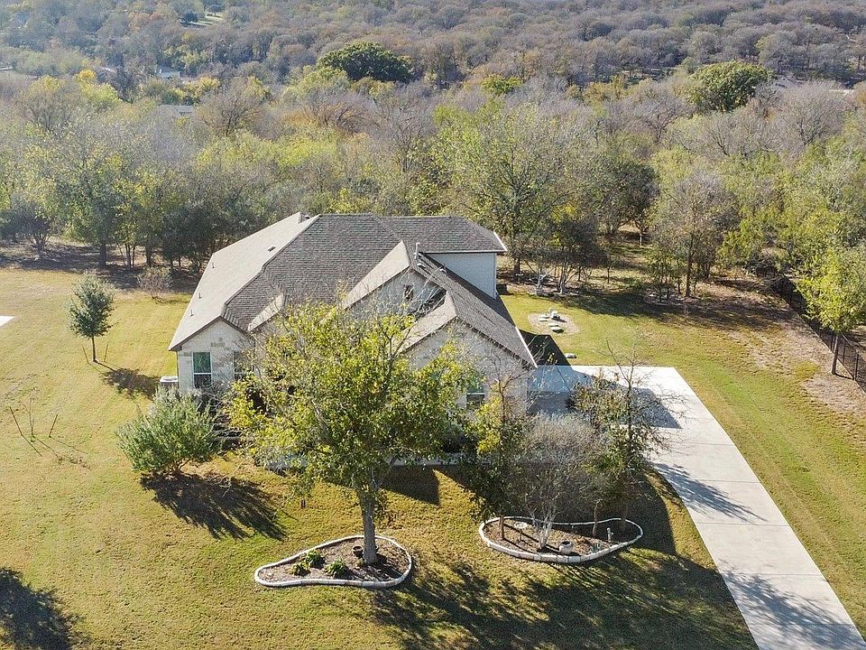 1st image of 210 Raptor Beak Way