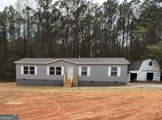 307 Bobcat Trl, Greenville, GA 30222