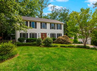 8385 1st Ave, Vienna, VA 22182