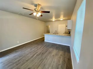 1040 E Richmond Ave, Fort Worth, TX 76104