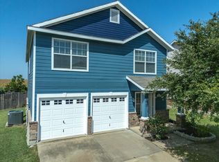150 Lone Star Ave, Venus, TX 76084