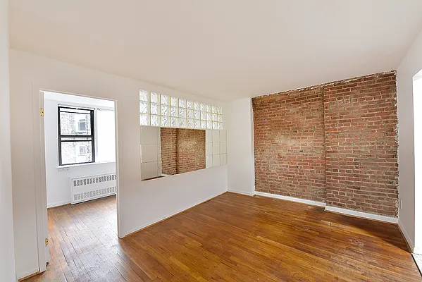 Rented by Mantus Real Estate | media 2