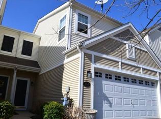 104 Kingston Terrace Ct, Saint Charles, MO 63301