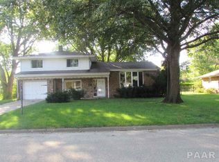 317 S Kansas Ave, Morton, IL 61550