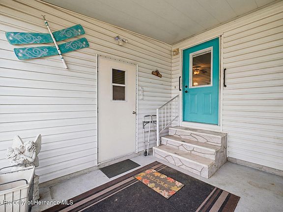 4th image of 15439 Brookridge Blvd