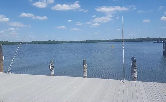 4th image of 67 Emily Ln