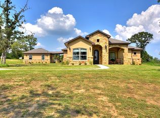 486 Old Lexington Rd, Elgin, TX 78621