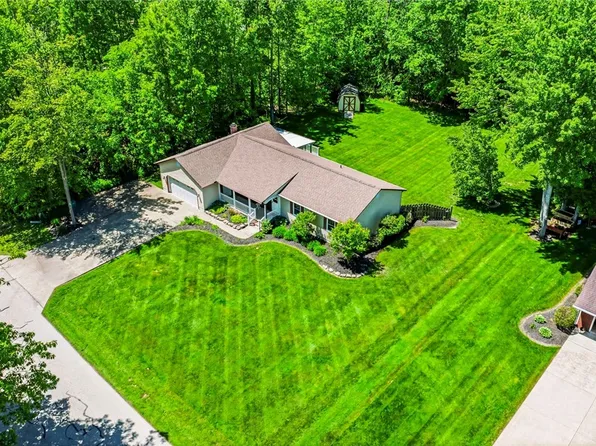 245 Woodside Ave, Jefferson, OH 44047