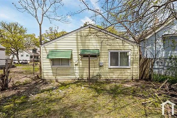 4004 Minnesota Ave — Photo 3