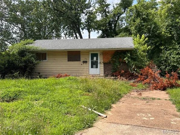 249 Grampian Rd, Saint Louis, MO 63137