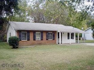 2876 Hondo Dr, Winston Salem, NC 27103