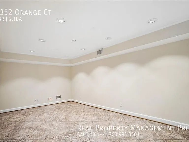 8352 Orange Ct — Photo 28