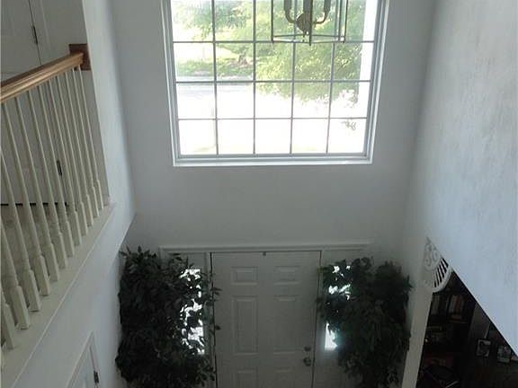 2nd image of 6717 Burbage Landing Cir
