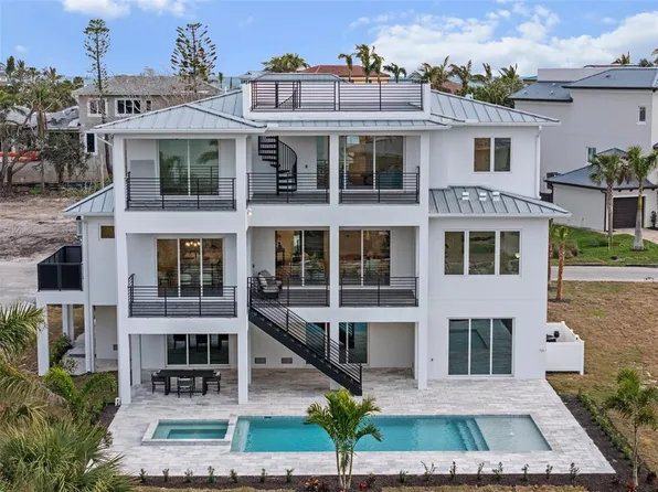 597 Buttonwood Dr, Longboat Key, FL 34228