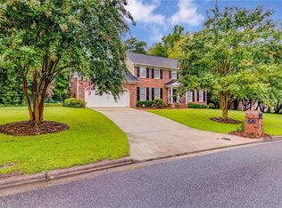 203 N Westgate Dr, Greensboro, NC 27407
