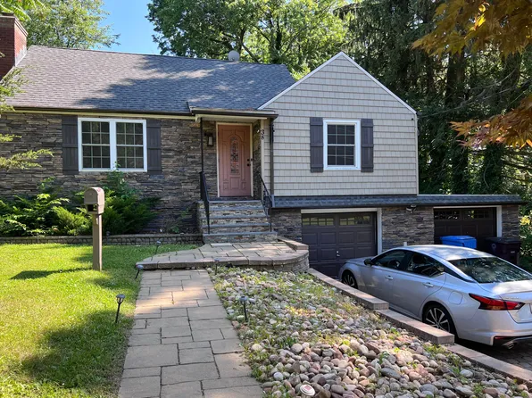 (undisclosed Address), New Britain, CT 06053