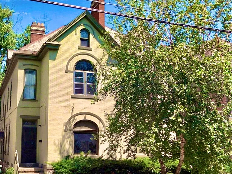 248 S 18th St — Photo 2