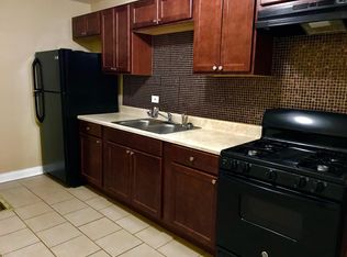 4147 S Prairie Ave APT 3S, Chicago, IL 60653