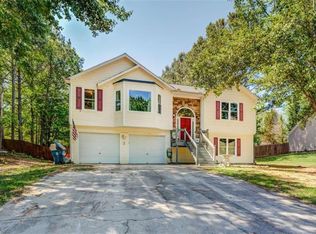 484 Waverly Forest Ct, Lawrenceville, GA 30045