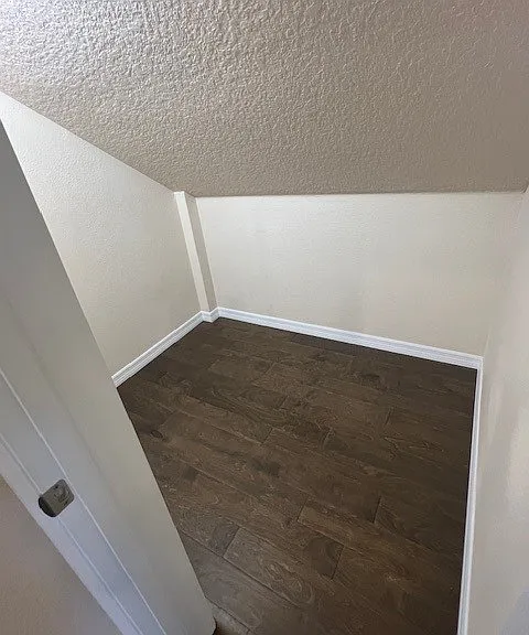 1897 Sipes Ave — Photo 10
