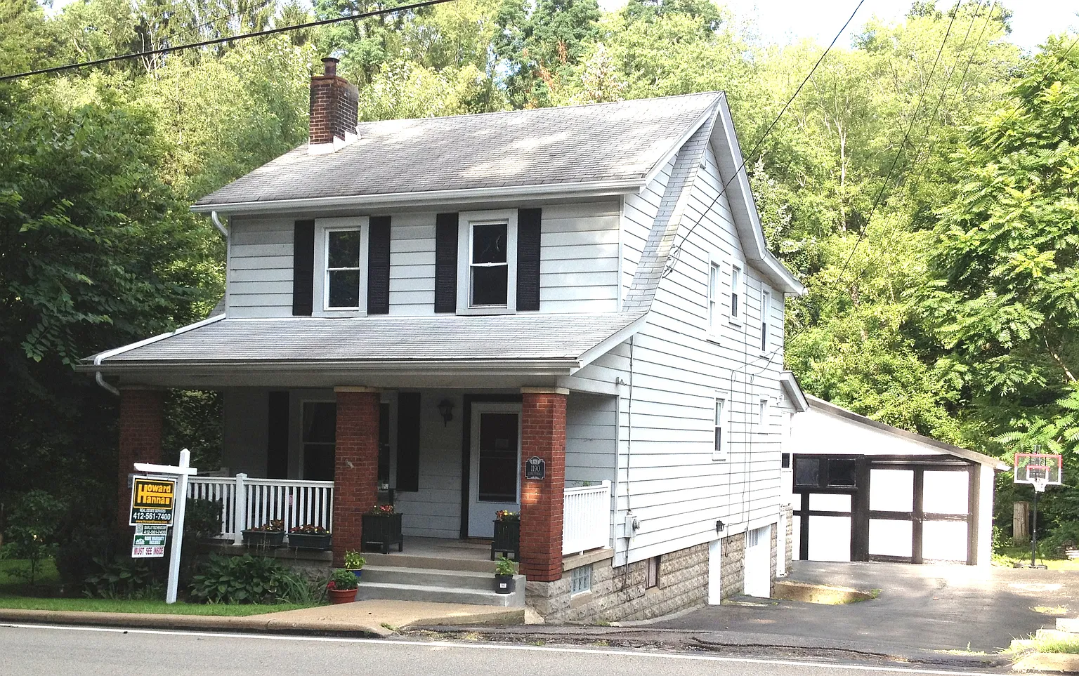1190 Cedar Blvd photo 1