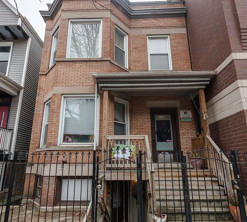 1st image of 3744 N Ashland Ave #2