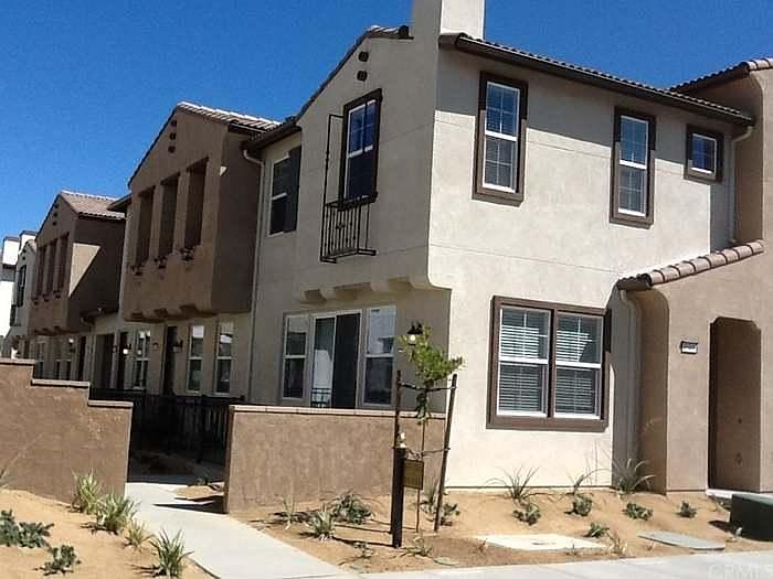 UNIT EXTERIOR 3rd building