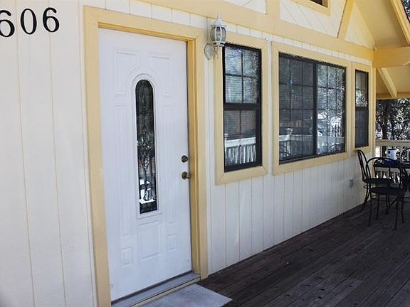 4th image of 606 Imperial Ave