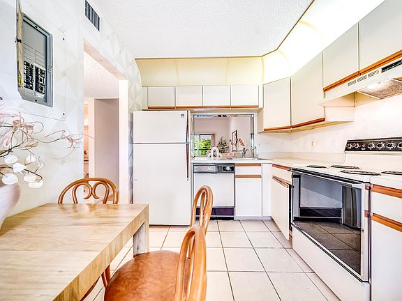 Home For Sale In KARANDA VILLAGE 2 B