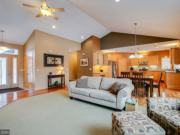 3rd image of 27159 Bayshore Cir NW