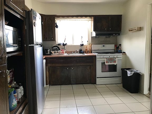 3rd image of 36 Spartan Ave Floor 2