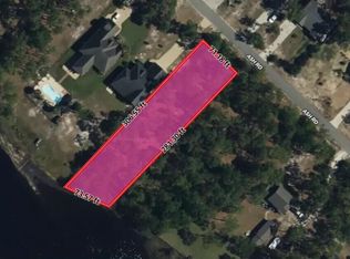 6 Ash Rd, Southport, NC 28461