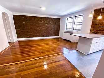 Rented by Gravity Real Estate Advisors