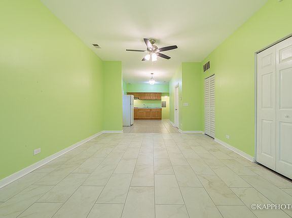 3rd image of 4161 S Princeton Ave #1