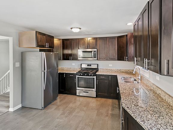 2nd image of 2503 John Bourg Dr