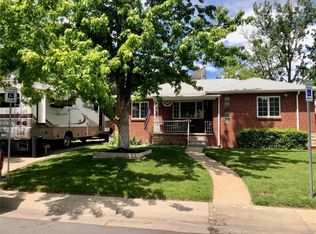 1085 Kramer Ct, Aurora, CO 80010