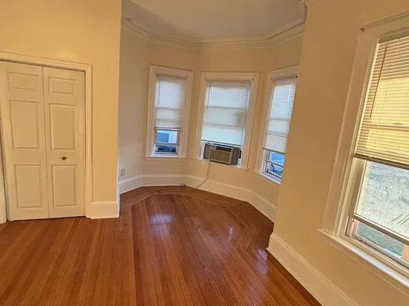 675 Main St, Malden, MA 02148