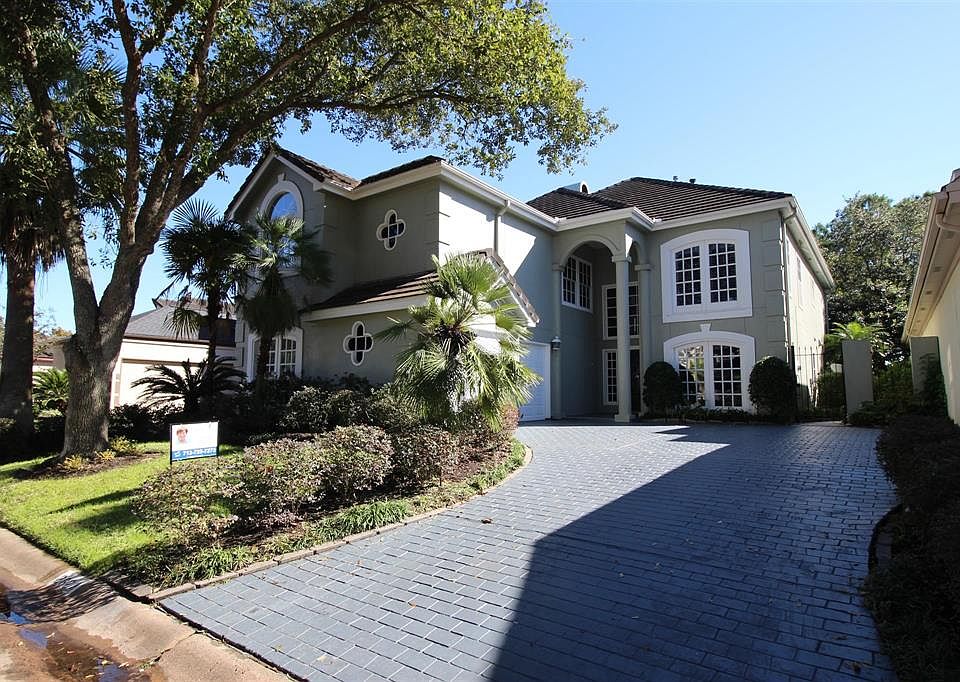 1st image of 2624 Rose Hill Dr
