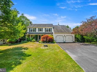 212 Woodward Dr, Exton, PA 19341