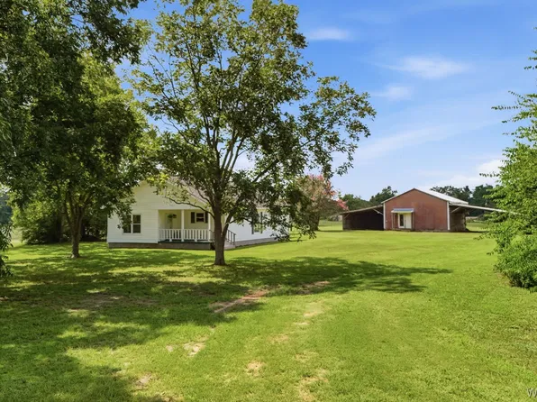 693 Lake Rd, Chancellor, AL 36316