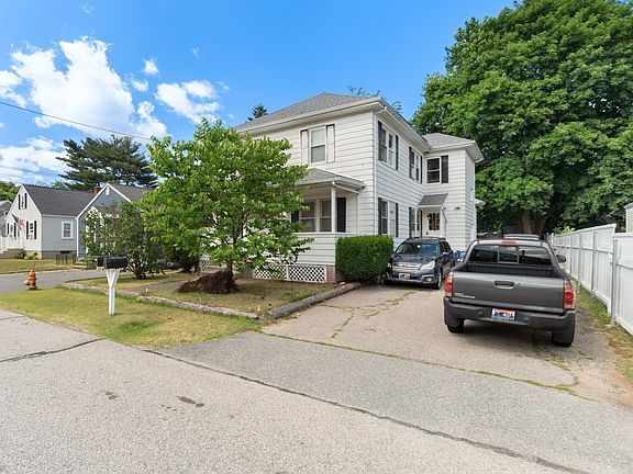 3rd image of 77 Haig Ave