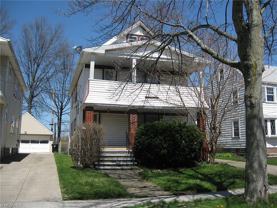2nd image of 2716 Portman Ave